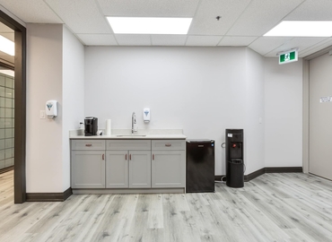 100 m² Meeting room in Oakville, ON, 690 Dorval Dr. (L6K 3X9) - 13 | MatchOffice