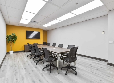 100 m² Conference space in Oakville, ON, 690 Dorval Dr. (L6K 3X9) - 1 | MatchOffice