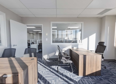 200 m² Business center in Oakville, ON, 690 Dorval Dr. (L6K 3X9) - 1 | MatchOffice
