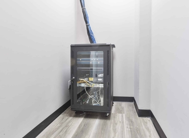 200 m² Business park in Oakville, ON, 710 Dorval Dr. (L6K 3V7) - 16 | MatchOffice.com