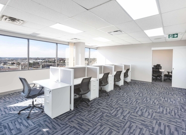 100 m² Meeting room in Oakville, ON, 710 Dorval Dr. (L6K 3V7) - 10 | MatchOffice.com