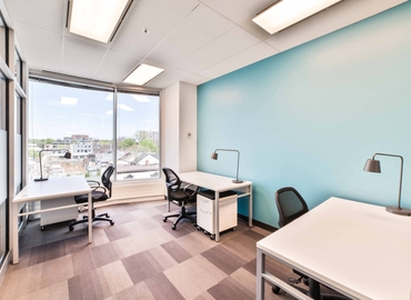 200 m² Business center in Toronto, 1200 Bay Street (M5R 2A5) - 0 | MatchOffice.com