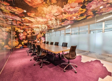 100 m² Meeting room in Toronto, 901 King Street West (M5V 3H5) - 1 | MatchOffice.com