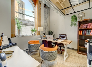 Virtual address in Montreal, QC, 204 (H2Y 1W8) - 5 | MatchOffice.com