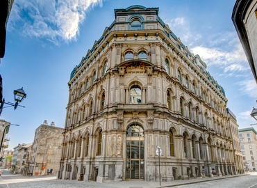 420 m² Business center in Montreal, QC, 204 (H2Y 1W8) - 0 | MatchOffice.com