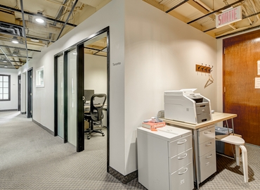 420 m² Business center in Montreal, QC, 204 (H2Y 1W8) - 5 | MatchOffice.com