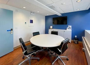 Virtual office in Ottawa, ON, 396 Cooper St. (K2P 0G8) - 7 | MatchOffice