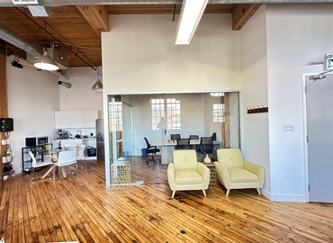 Office Mowat Avenue 67 M6K 3E3 Toronto