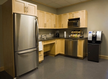 9 m² Business park in Toronto, 2 Bloor Street East (M4W 1A8) - 7 | MatchOffice.com