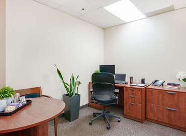 Office West Broadway 999 V5Z 1K5 Vancouver, BC