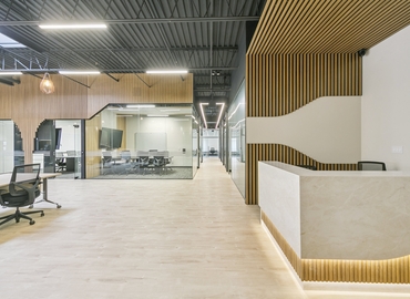 200 m² Shared office  in Mississauga, ON, Matheson Boulevard West 320 (L5R 0H2) - 3 | MatchOffice.com