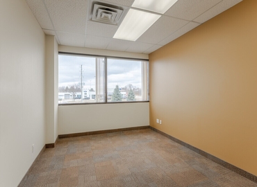 Office Dorval Drive 710 L6K 3V7 Oakville, ON