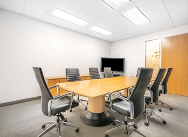 10 m² Coworking space  in Markham, ON, 675 Cochrane Drive (L3R 0B8) - 8 | MatchOffice
