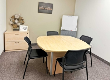 Virtual office space in Oakville, ON, 1155 North Service Road West (L6M 3E3) - 7 | MatchOffice