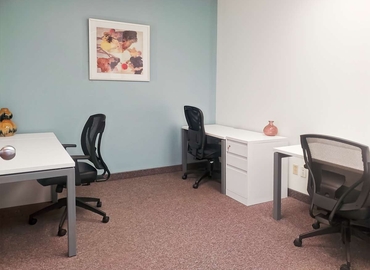 10 m² Coworking  in Oakville, ON, 1155 North Service Road West (L6M 3E3) - 3 | MatchOffice