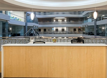 10 m² Shared office  in Toronto North End, ON, 1920 Yonge Street (M4S 3E2) - 1 | MatchOffice.com