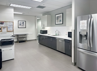 10 m² Business center in Markham, ON, 15 Allstate Parkway (L3R 5B4) - 9 | MatchOffice.com