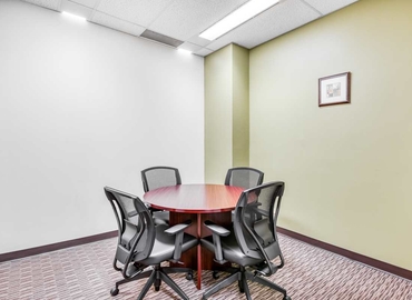 10 m² Shared workspace  in Vancouver, BC, 701 West Georgia Street (V7Y 1G5) - 2 | MatchOffice.com
