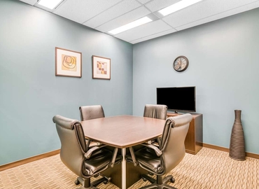 Virtual office in Vancouver, BC, 701 West Georgia Street (V7Y 1G5) - 8 | MatchOffice