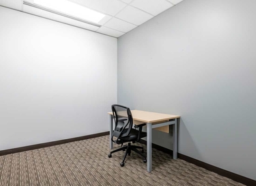 10 m² Shared workspace  in Vancouver, BC, 885 West Georgia Street (V6C 3E8) - 5 | MatchOffice.com