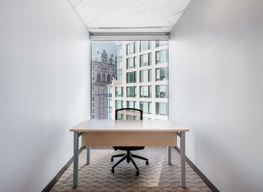 10 m² Shared workspace  in Vancouver, BC, 885 West Georgia Street (V6C 3E8) - 3 | MatchOffice.com