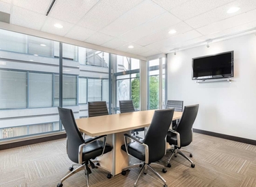 10 m² Business center in Richmond, BC, 5811 Cooney Road (V6X 3M1) - 4 | MatchOffice