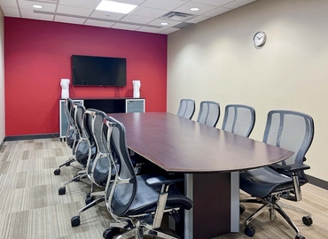 10 m² Business space in Brampton, ON, 7111 Syntex Drive (L5N 8C3) - 2 | MatchOffice