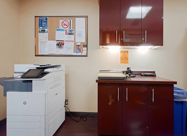 10 m² Business park in Brampton, ON, 7111 Syntex Drive (L5N 8C3) - 9 | MatchOffice.com