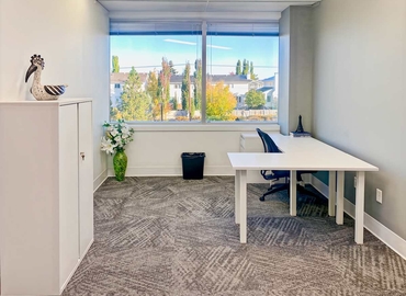 10 m² Shared office  in Calgary, AB, 160 Quarry Park Boulevard South East (T2C 3G3) - 3 | MatchOffice