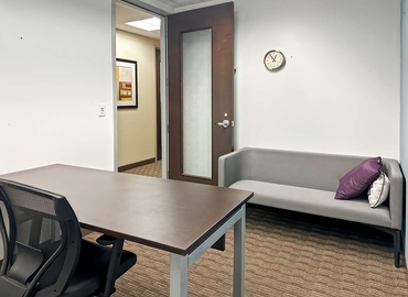 10 m² Coworking space  in Regina, SK, Royal Bank Building (S4P 0J3) - 7 | MatchOffice