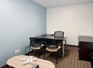 10 m² Business space in Brampton, ON, 2 County Court Boulevard (L6W 3W8) - 6 | MatchOffice