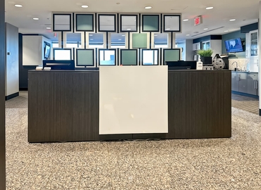 10 m² Business park in Calgary, AB, South West (T2P 4K9) - 1 | MatchOffice.com