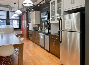 10 m² Shared workspace  in Toronto, 60 Atlantic Avenue (M6K 1X9) - 5 | MatchOffice