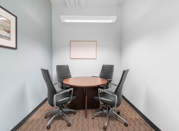 10 m² Shared workspace  in Toronto, 111 Queen Street East (M5C 1S2) - 5 | MatchOffice