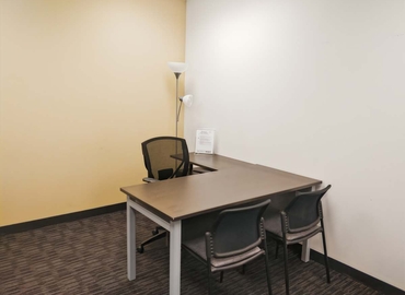 10 m² Coworking  in Toronto, 3080 Yonge Street (M4N 3N1) - 3 | MatchOffice