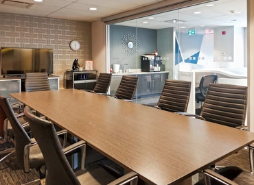 Virtual business address in Toronto, 3080 Yonge Street (M4N 3N1) - 2 | MatchOffice.com