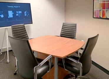 10 m² Business center in Kitchener, ON, 180 Northfield Drive West (N2L 0C7) - 3 | MatchOffice.com