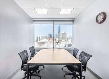 10 m² Coworking space  in Toronto, 401 Bay Street (M5H 2Y4) - 2 | MatchOffice.com