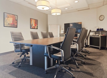 10 m² Business space in Mississauga, ON, 90 Burnhamthorpe Road West (L5B 3C3) - 2 | MatchOffice