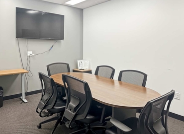 10 m² Shared office  in Mississauga, ON, 2233 Argentia Road (L5N 2X7) - 11 | MatchOffice