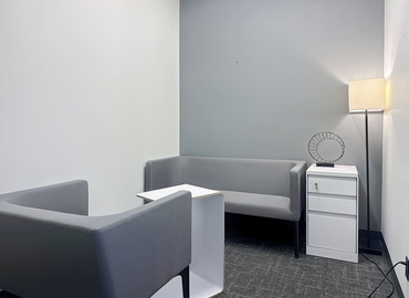 10 m² Business park in Surrey, BC, 15300 Croydon Drive (V3Z 0Z5) - 11 | MatchOffice.com