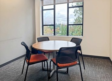 Virtual address in Surrey, BC, 15300 Croydon Drive (V3Z 0Z5) - 8 | MatchOffice