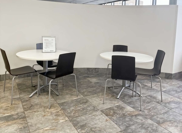 10 m² Shared workspace  in Calgary, AB, 500 4th Avenue South West (T2P 2V6) - 6 | MatchOffice.com