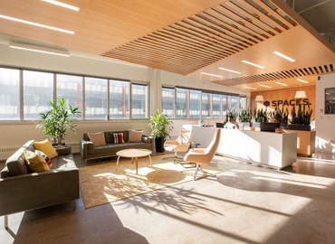 10 m² Coworking space  in Montreal, QC, 5455 De Gaspe Avenue (H2T 3B3) - 1 | MatchOffice