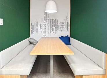 10 m² Shared workspace  in Markham, ON, 7030 Woodbine Avenue (L3R 6G2) - 4 | MatchOffice.com