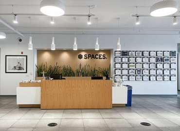 10 m² Coworking  in Toronto, 80 Atlantic Avenue (M6K 1X9) - 1 | MatchOffice.com