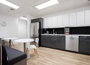 10 m² Coworking space  in Calgary, AB, 639 5 Avenue South West (T2P 0M9) - 5 | MatchOffice.com