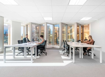 10 m² Coworking  in Toronto, 200 Bay St (M5J 2J2) - 7 | MatchOffice.com