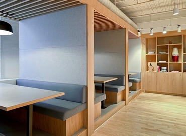 10 m² Coworking space  in Toronto, 1655 Dupont St. (M6P 3T1) - 11 | MatchOffice