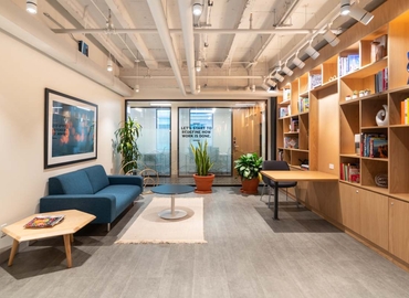 10 m² Shared workspace  in Toronto, 320 Bay Street (M5H 4A6) - 6 | MatchOffice